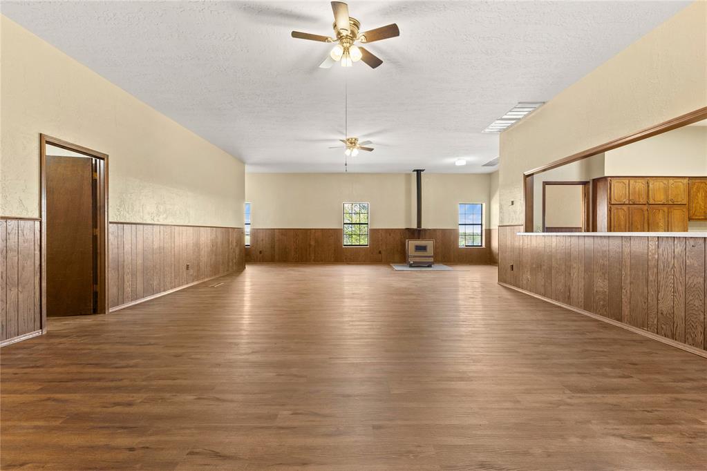 12168 N Us 281 Highway Property Photo 26