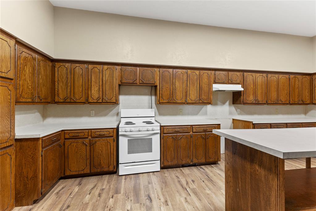 12168 N Us 281 Highway Property Photo 30