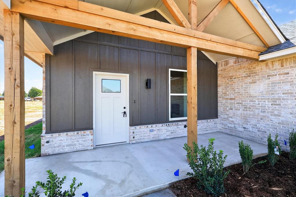 1920 Sage Valley Terrace Property Photo 2