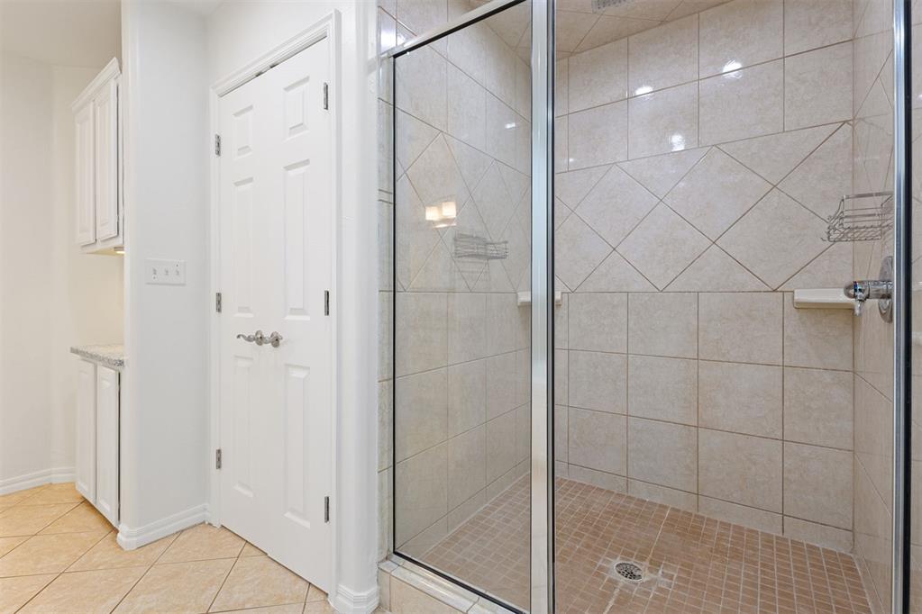 4613 Southcreek Road Property Photo 44