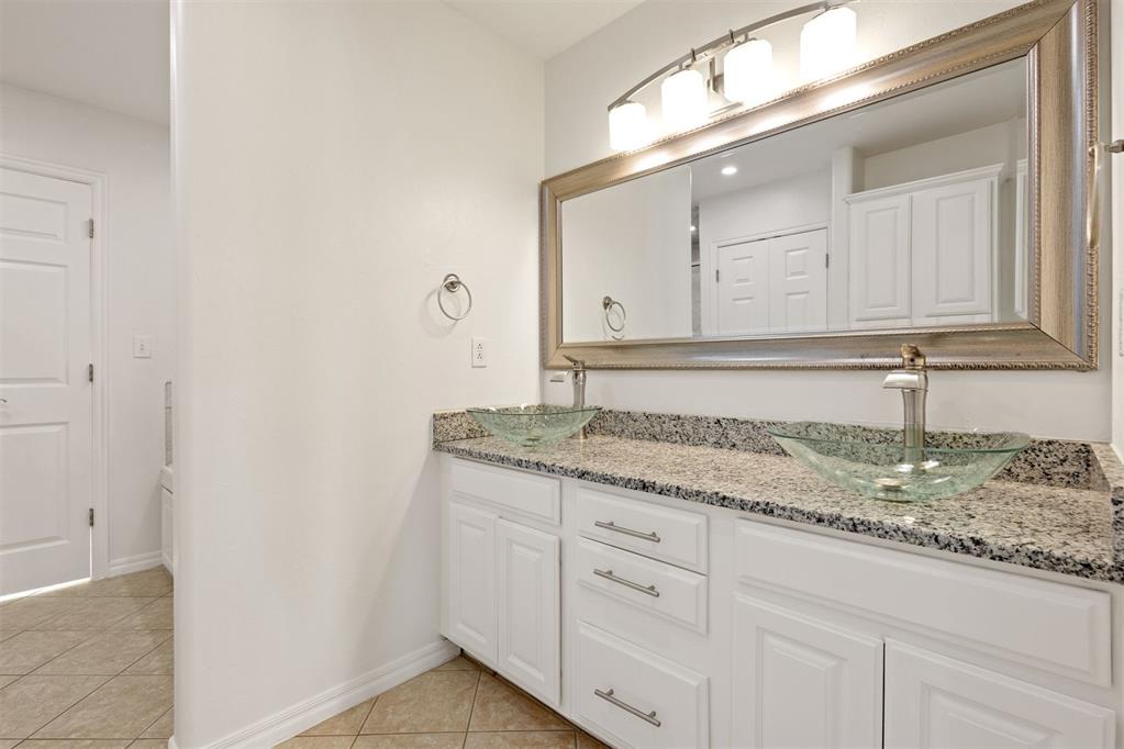4613 Southcreek Road Property Photo 45