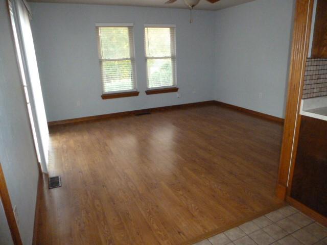 2421 Sandra Drive Property Photo 2