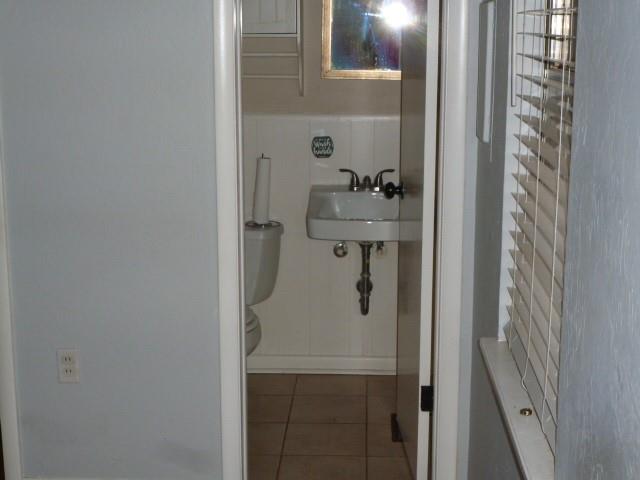 2421 Sandra Drive Property Photo 10
