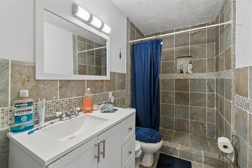 8625 Ne 17th Street Property Photo 16