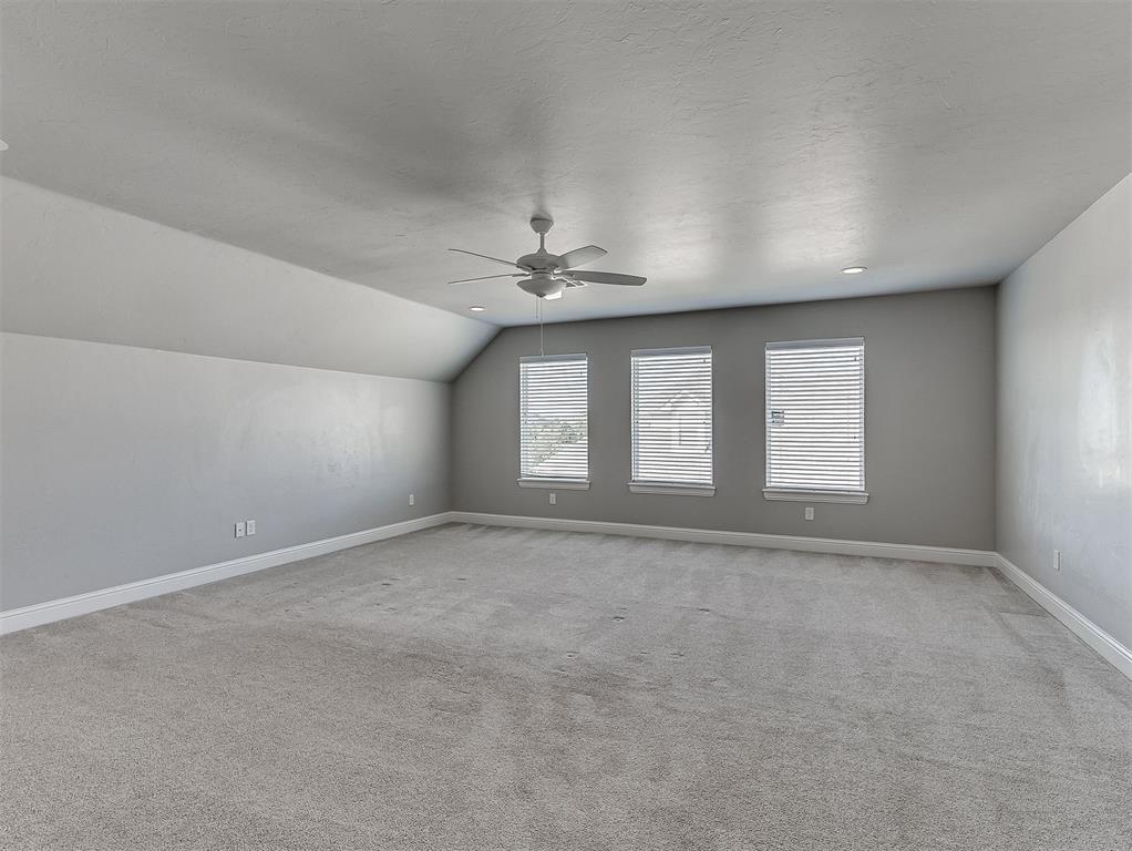 5708 Nw 158th Street Property Photo 33