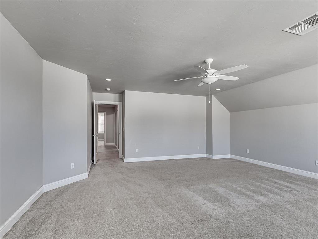 5708 Nw 158th Street Property Photo 34