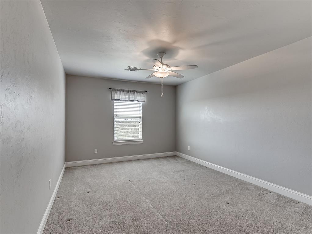 5708 Nw 158th Street Property Photo 35