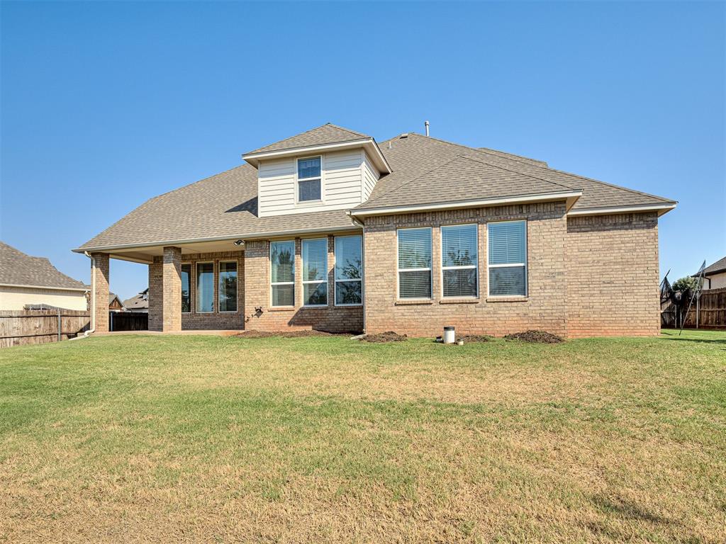 5708 Nw 158th Street Property Photo 45