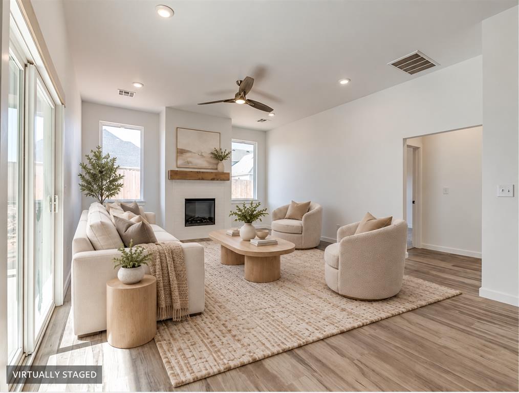 2317 El Cajon Street Property Photo 6