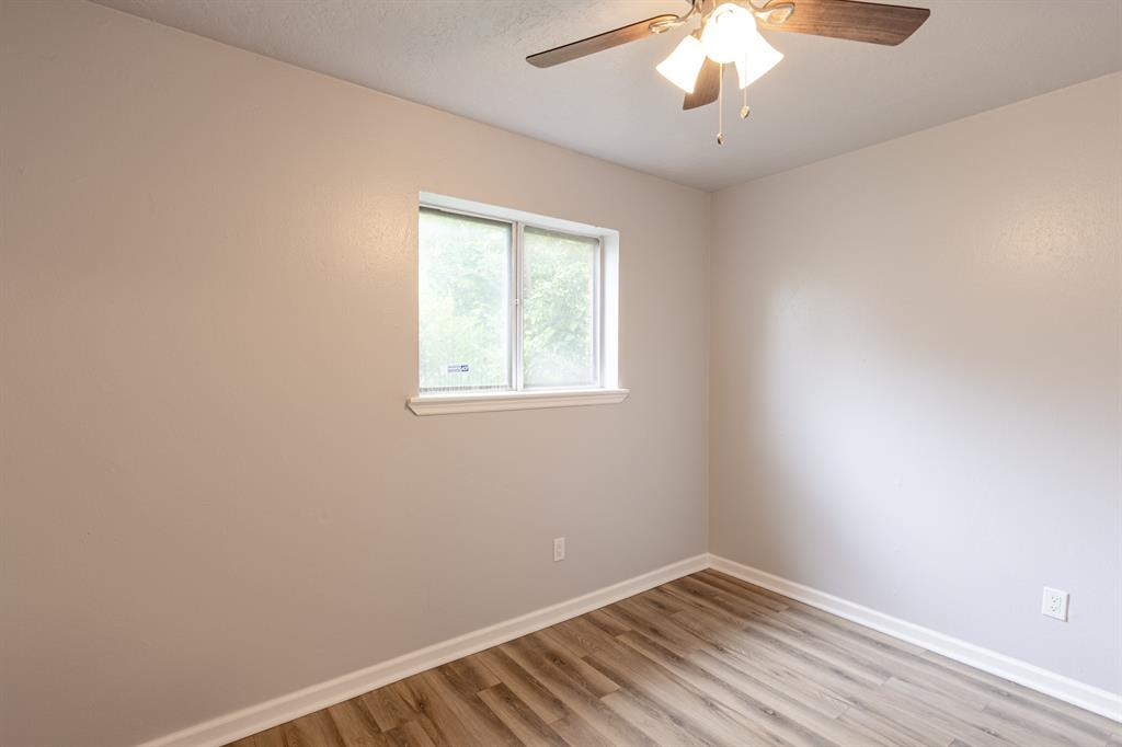2605 Queensbury Road Property Photo 17