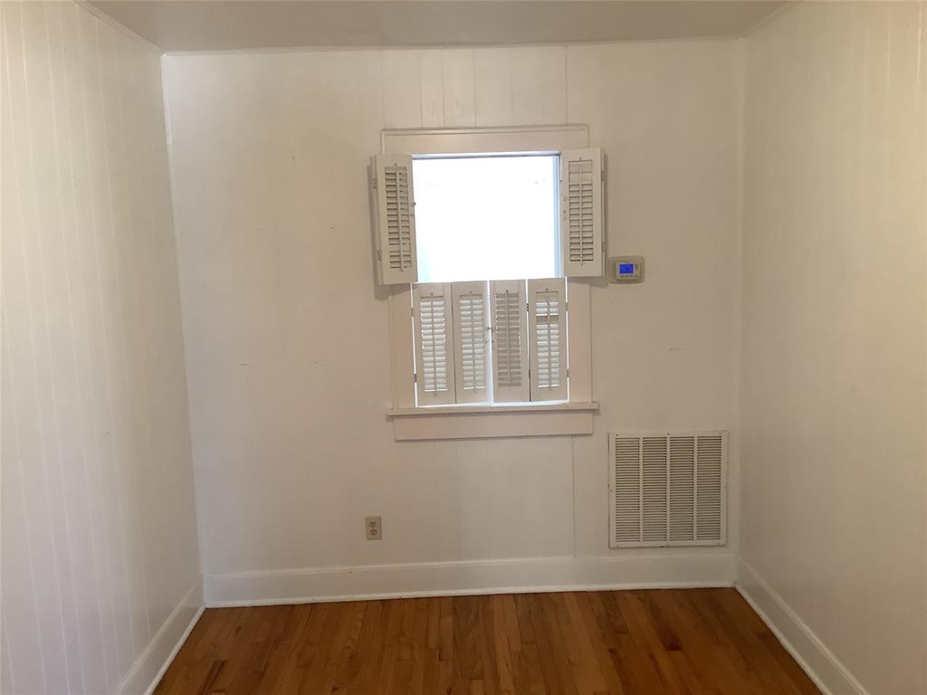 2615 Nw 40th Street Property Photo 6