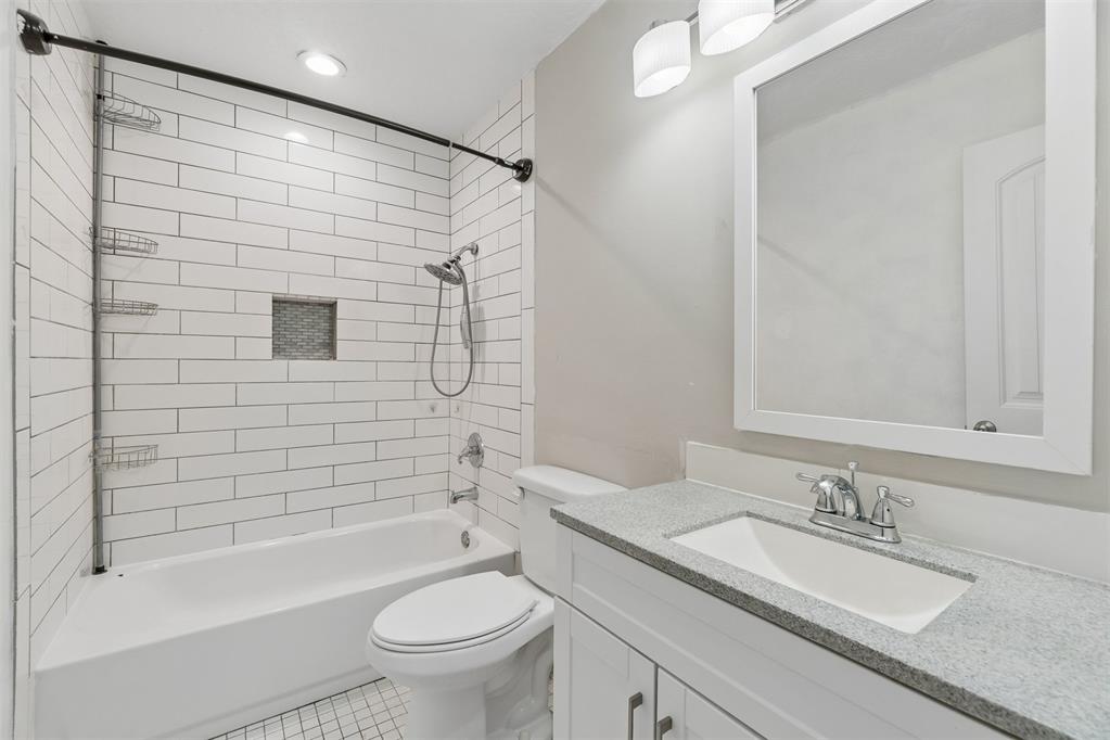 304 S Fourth Street Property Photo 30