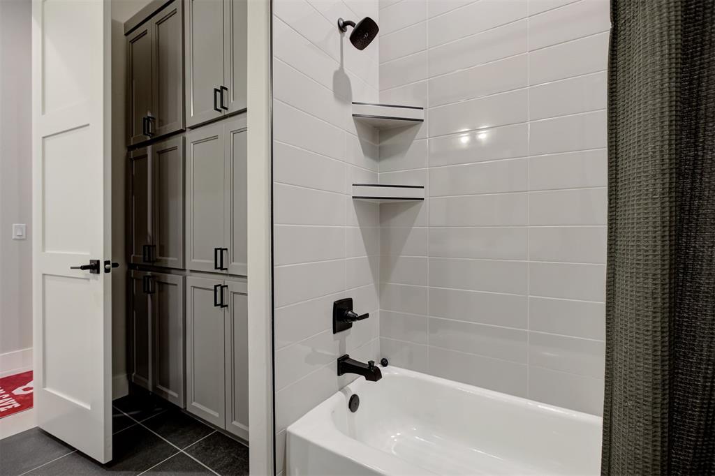 3109 Suncrest Drive Property Photo 32