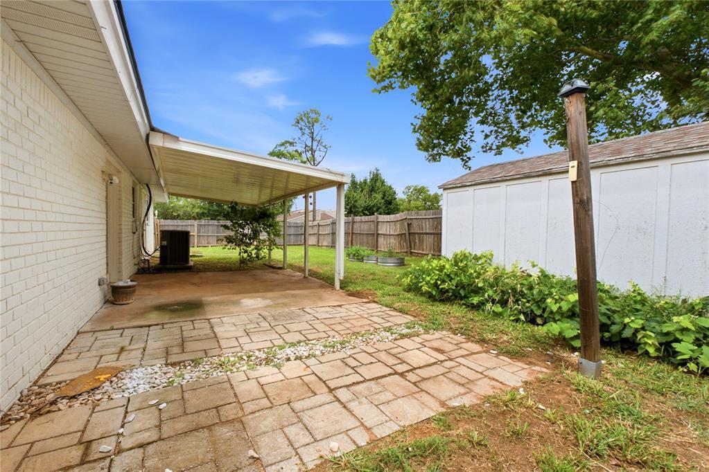 8029 Nw 89th Street Property Photo 29