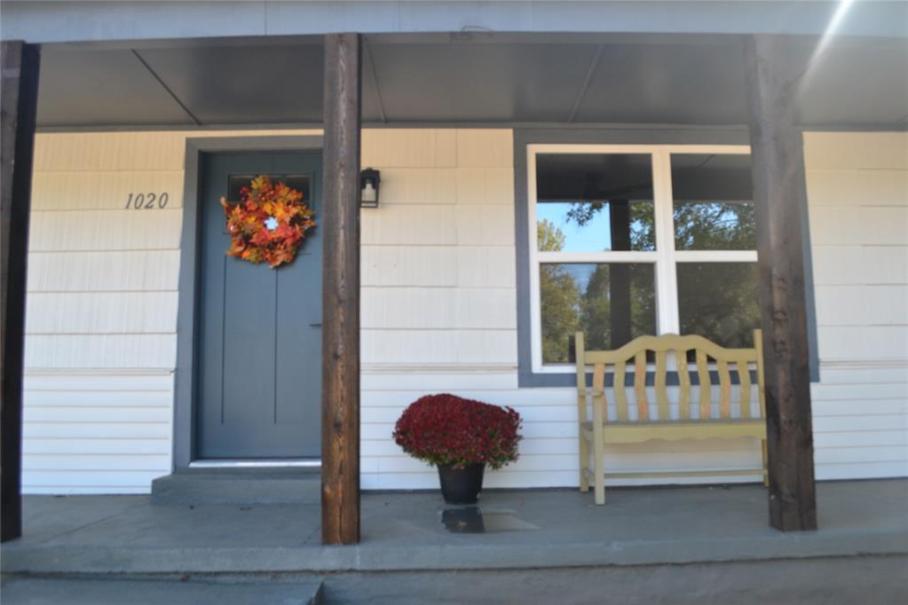 1020 Hickory Lane Property Photo 1