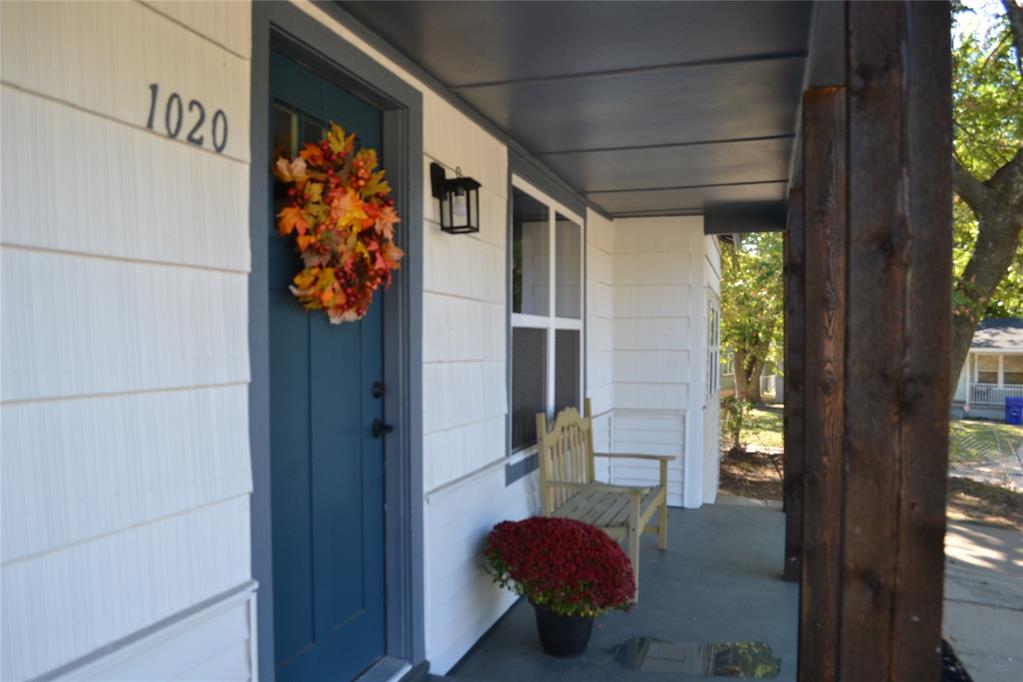 1020 Hickory Lane Property Photo 5