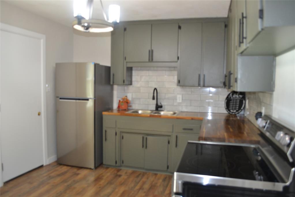 1020 Hickory Lane Property Photo 11