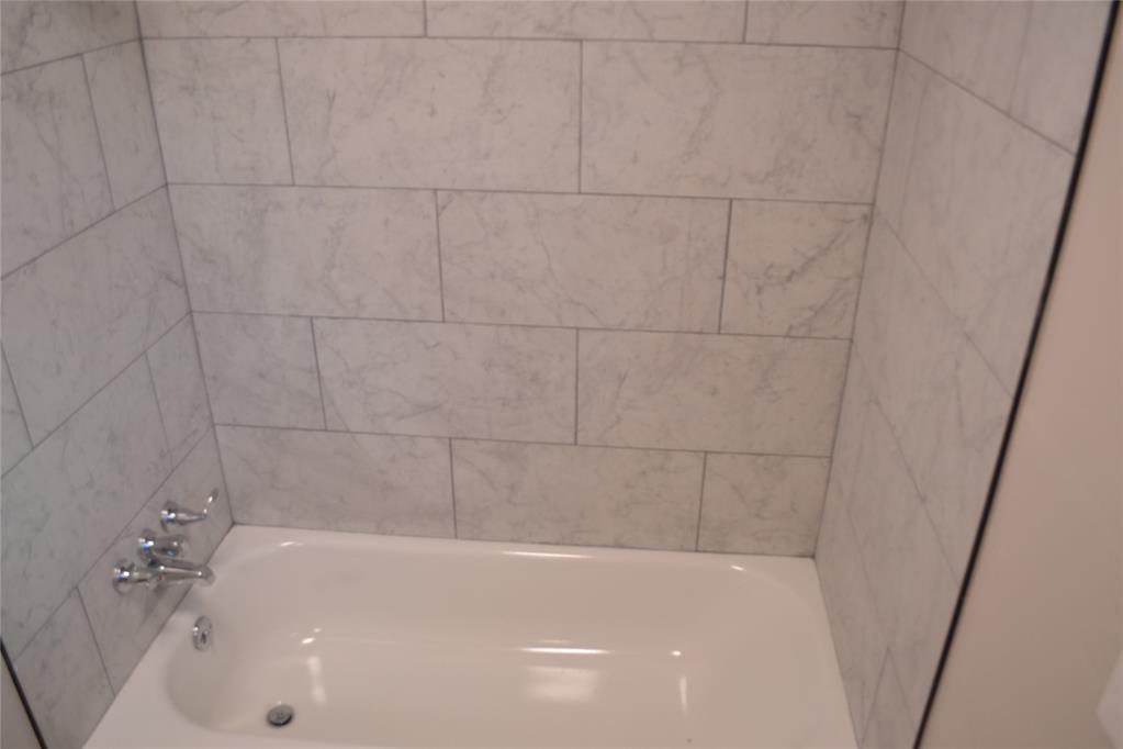 1020 Hickory Lane Property Photo 17