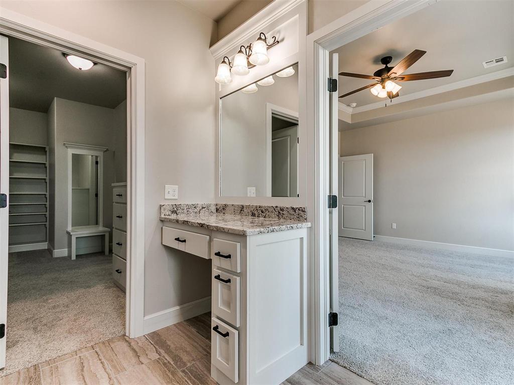 701 S Cimarron Road Property Photo 14