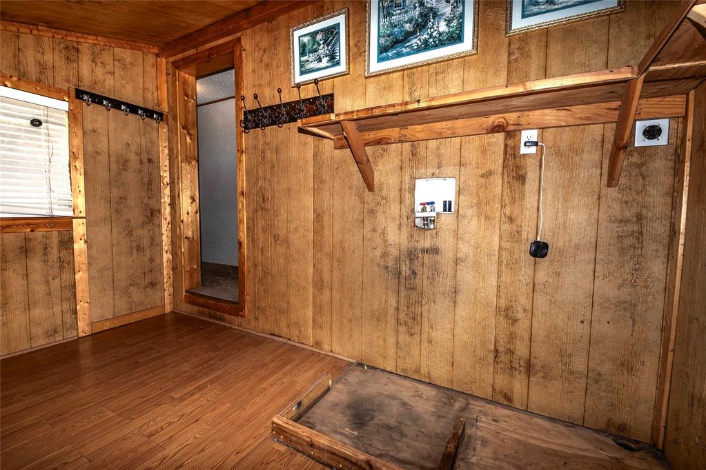 349493 E 850 Road Property Photo 23