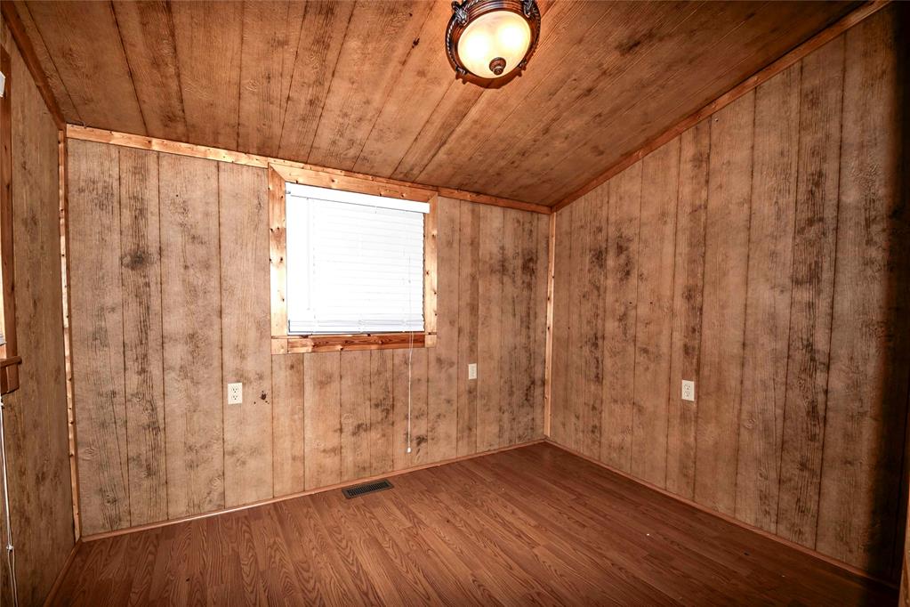 349493 E 850 Road Property Photo 24