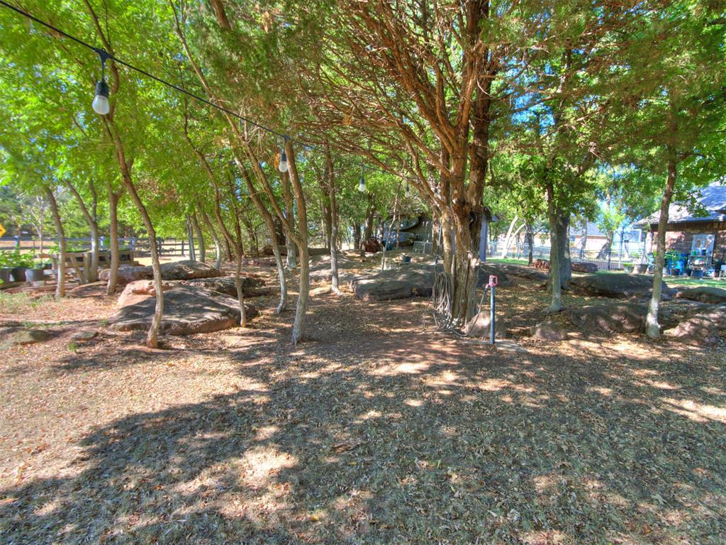 2217 Crestwood Drive Property Photo 47