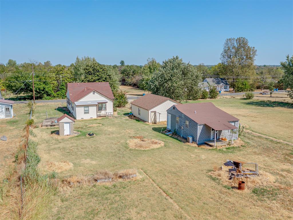 11810 E Draper Avenue Property Photo 2