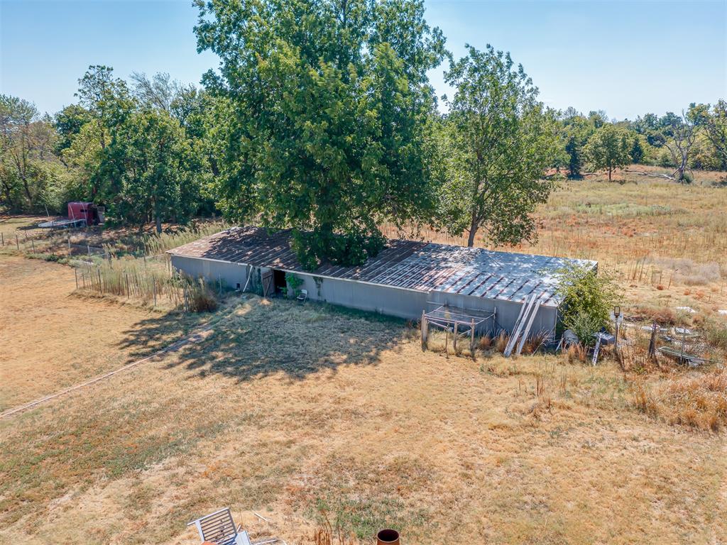 11810 E Draper Avenue Property Photo 6