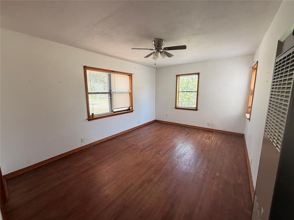 11810 E Draper Avenue Property Photo 14