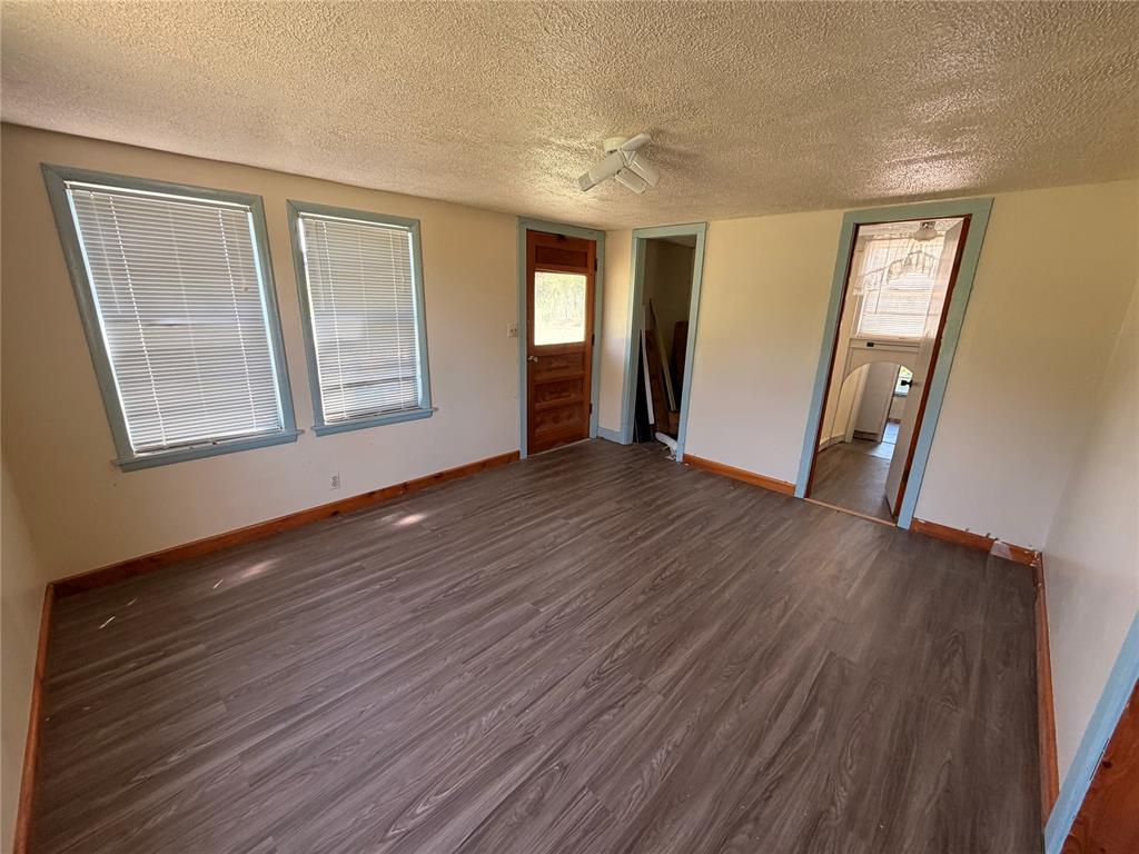 11810 E Draper Avenue Property Photo 16