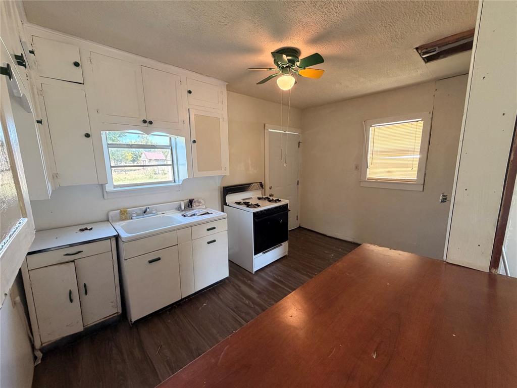 11810 E Draper Avenue Property Photo 18