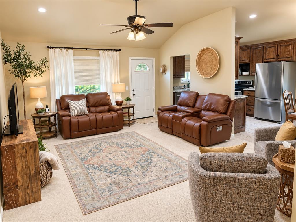 1751 Kelley Drive Property Photo 4