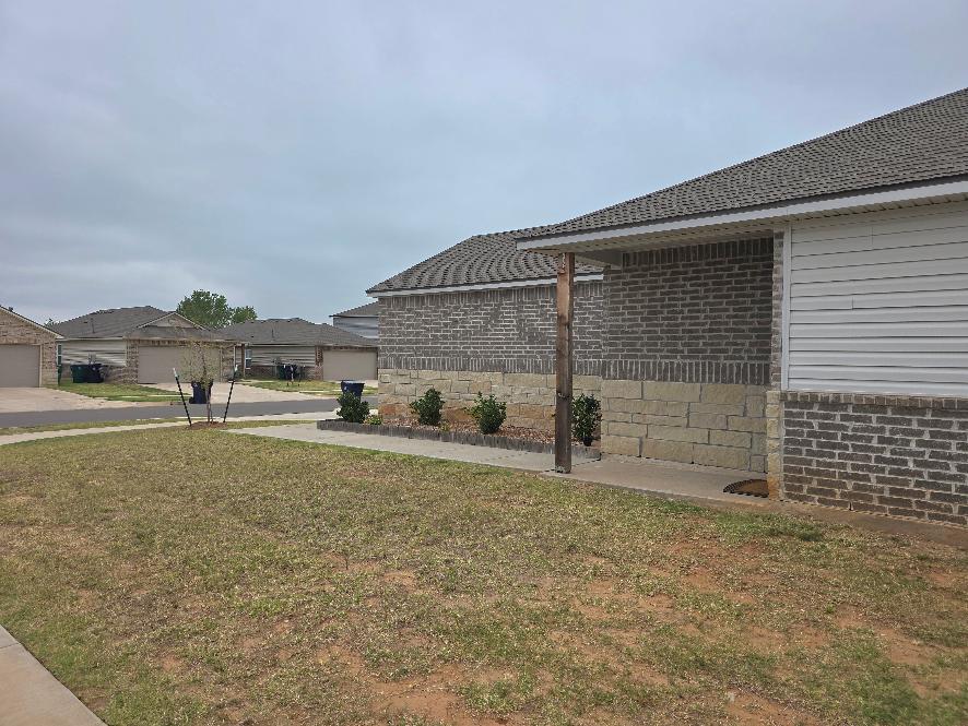 10344 Nw 19th Street Property Photo 4