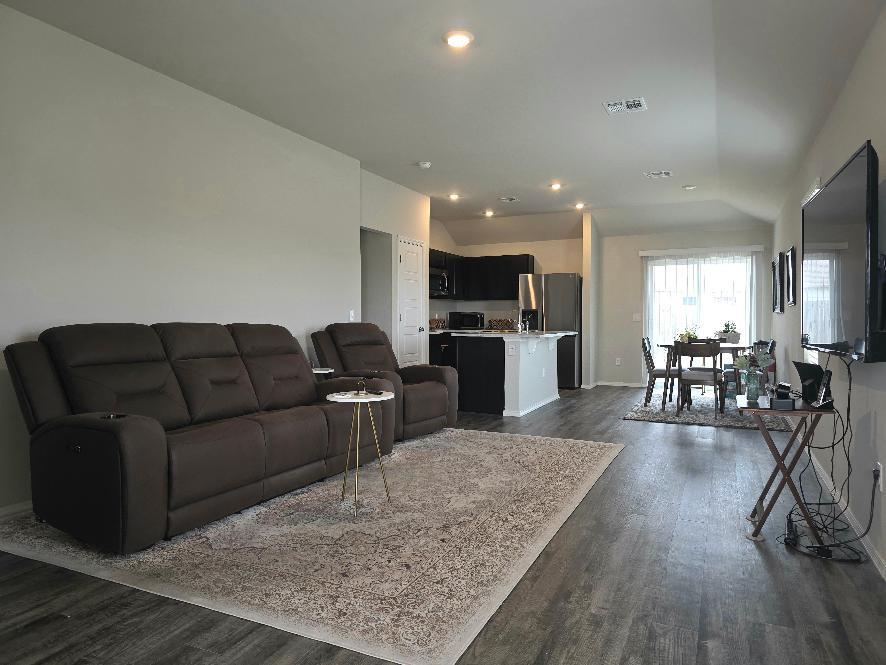 10344 Nw 19th Street Property Photo 6