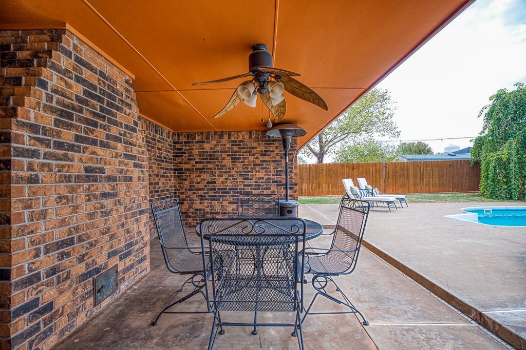 605 Hoehner Avenue Property Photo 30
