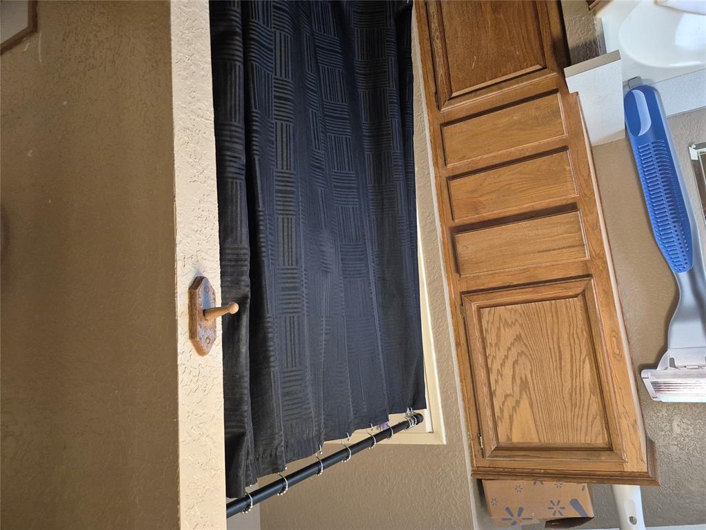 417 S Cemetery Road Property Photo 16