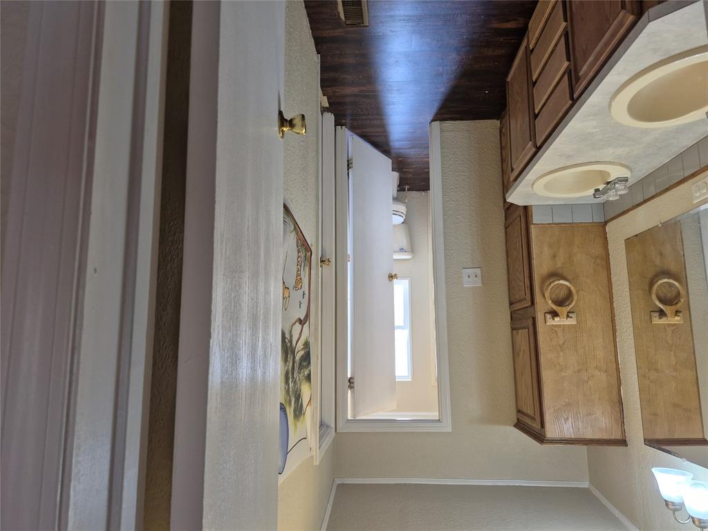 417 S Cemetery Road Property Photo 23