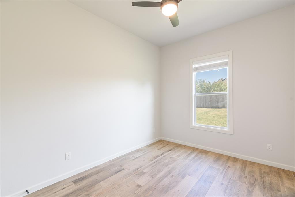 5904 Nw 158th Street Property Photo 27