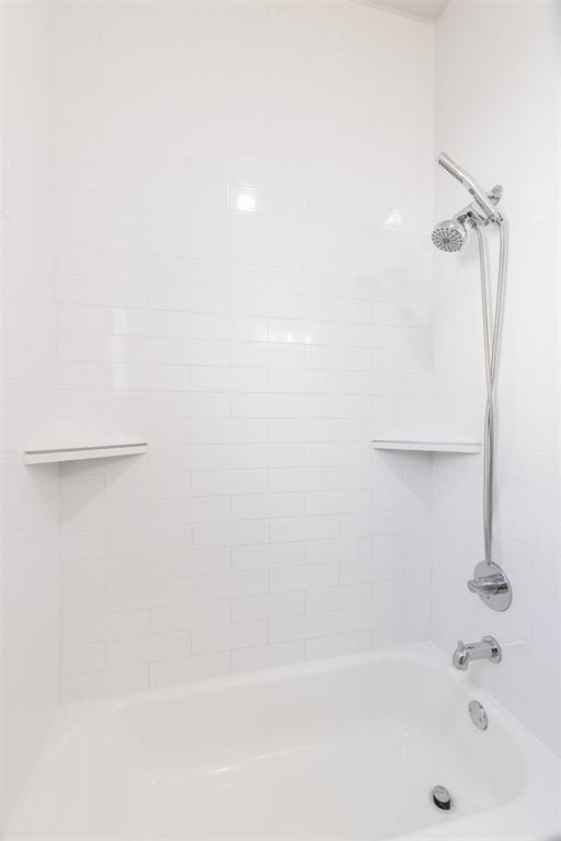 5904 Nw 158th Street Property Photo 30
