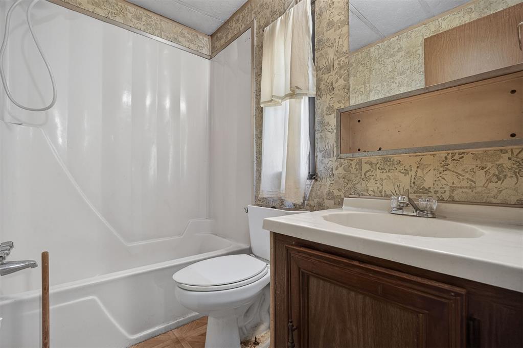 11882 Ns 3650 Road Property Photo 25