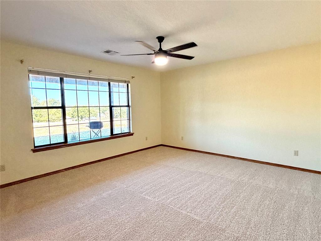 13440 Hedy Avenue Property Photo 7