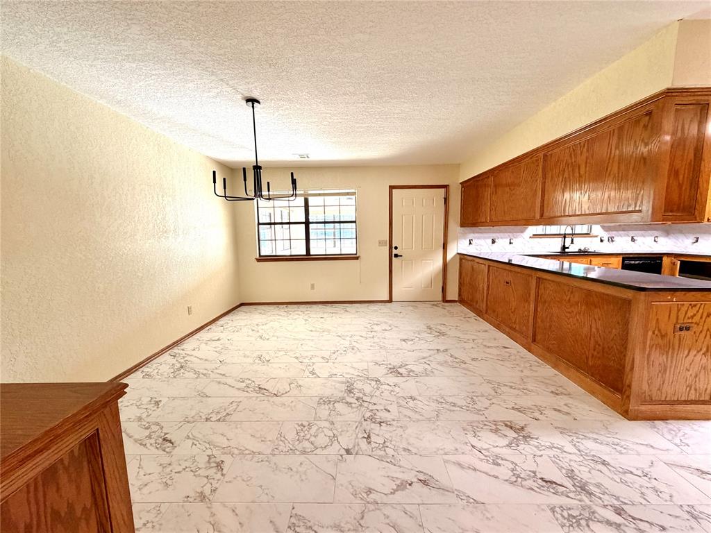 13440 Hedy Avenue Property Photo 8
