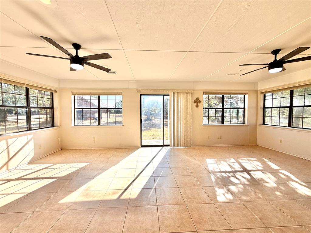 13440 Hedy Avenue Property Photo 11