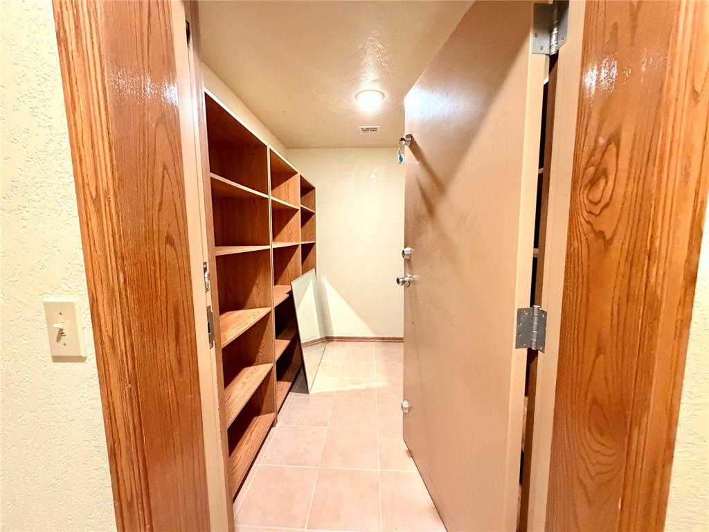 13440 Hedy Avenue Property Photo 14