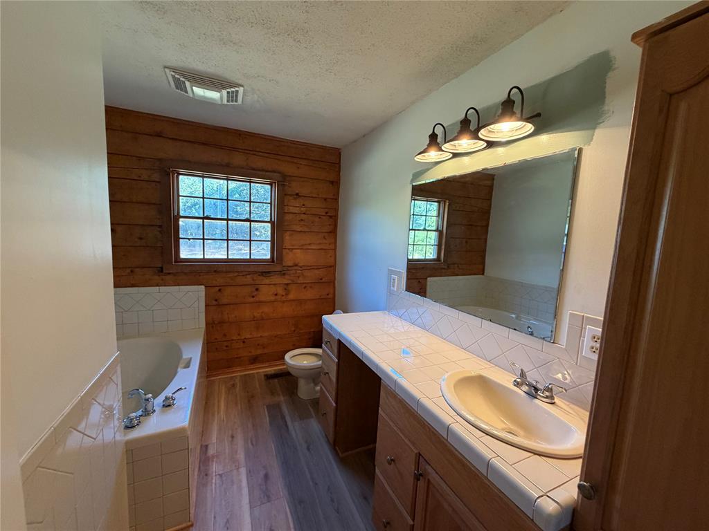 100382 S 3420 Road Property Photo 19