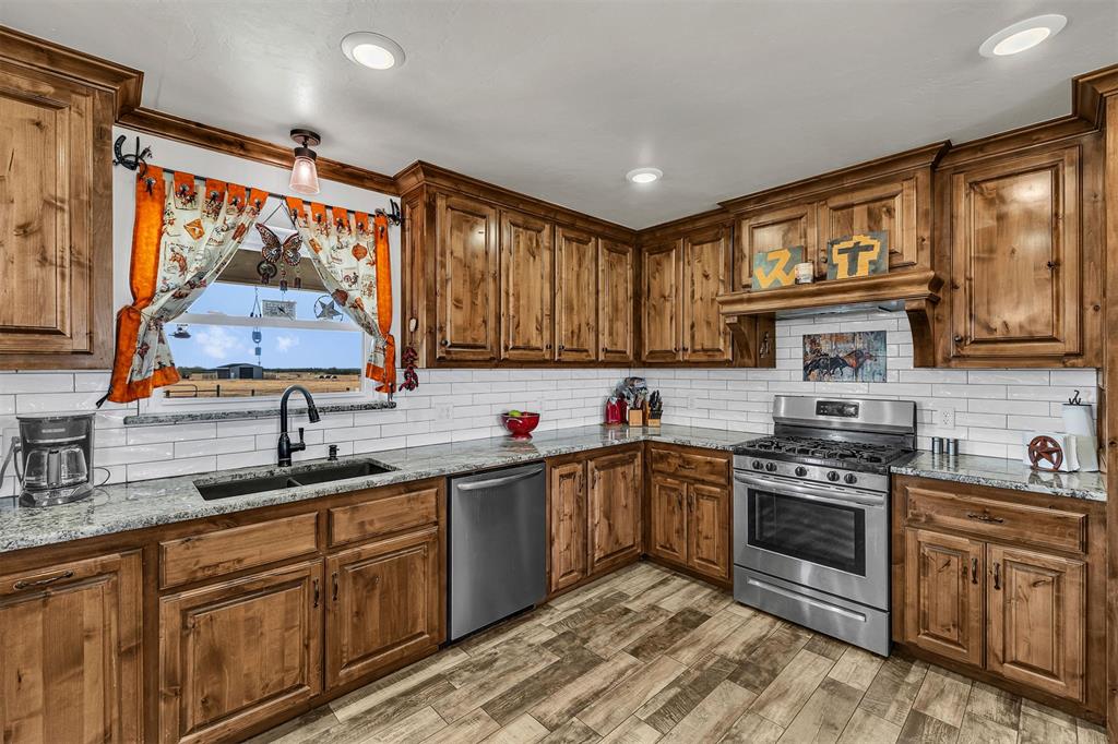 18850 Sw 44th Street Property Photo 18