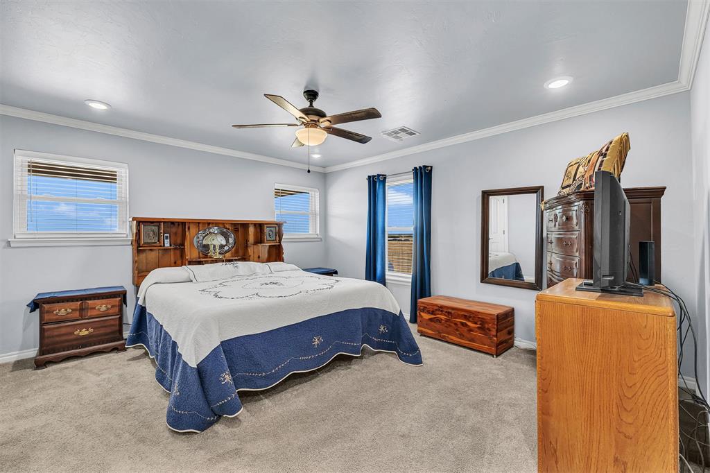 18850 Sw 44th Street Property Photo 24