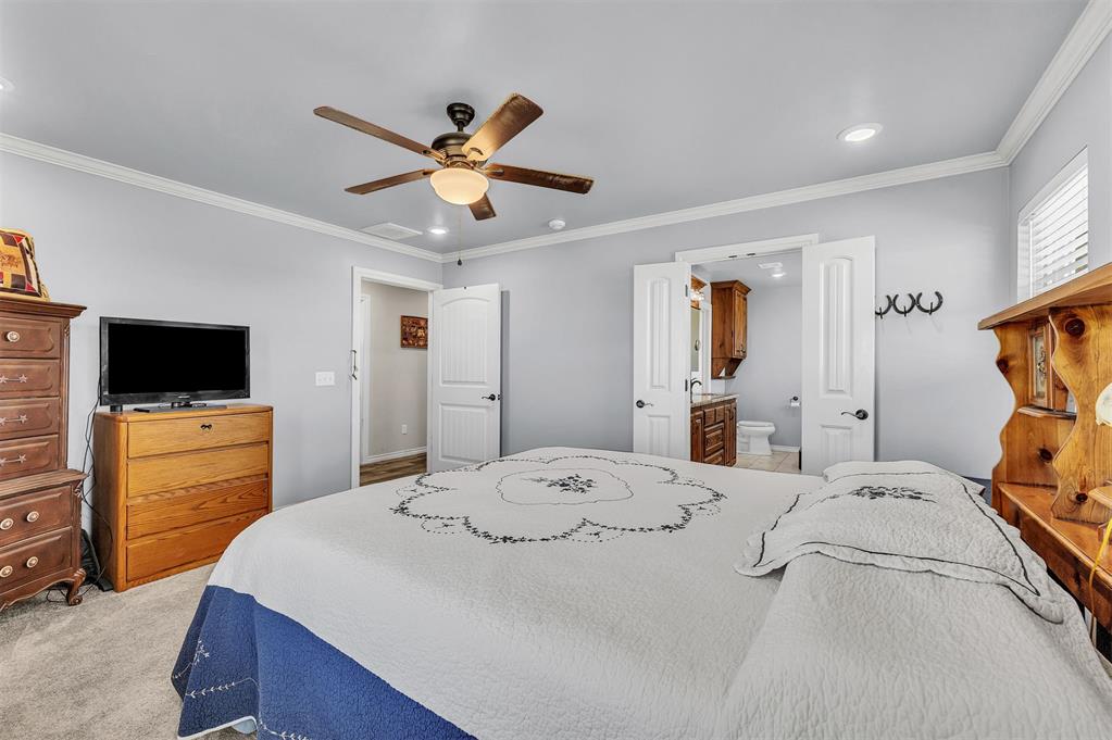18850 Sw 44th Street Property Photo 25