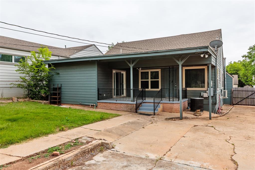 1925 Nw 38th Street Property Photo 18