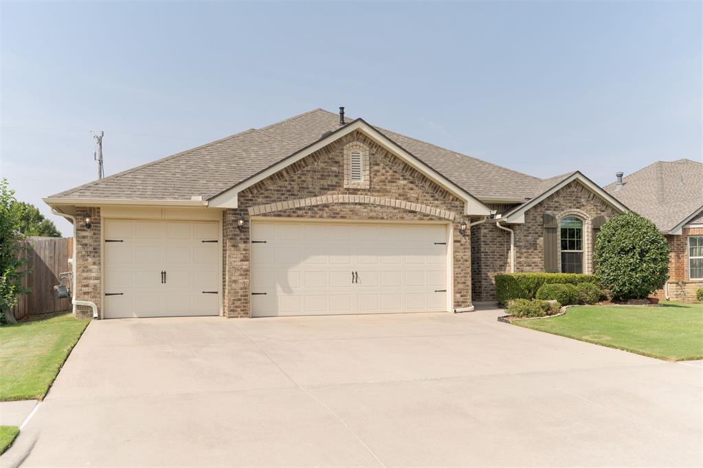 15513 Cardinal Nest Drive Property Photo 2
